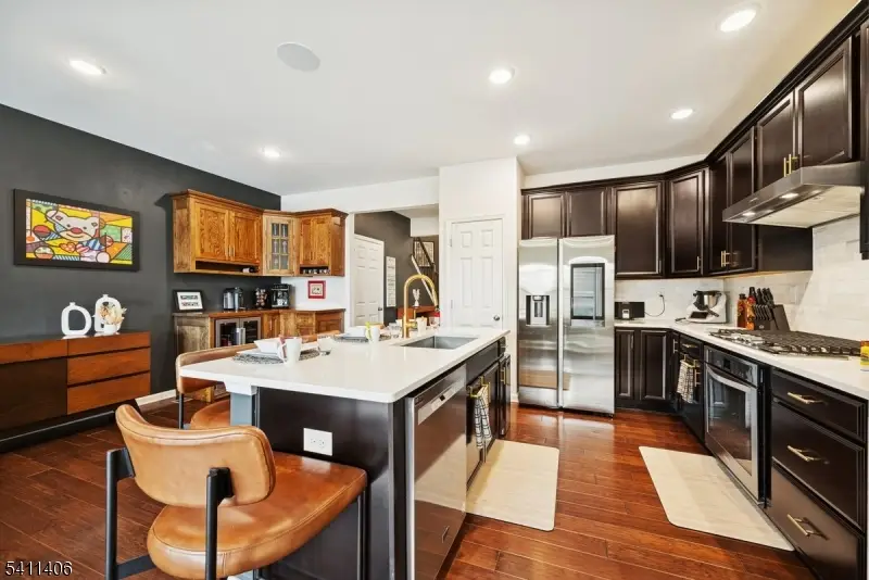 33 Albert Ct, Randolph, NJ 07869 - #3