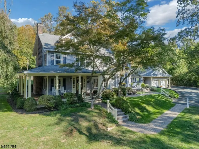 29 Evergreen Ln, Watchung, NJ 07069 - #1