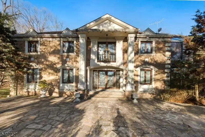 12 E Saddle River Rd, Saddle River, NJ 07458 - #1