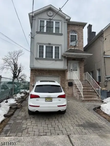 949 Olive St, Elizabeth, NJ 07201 - #1