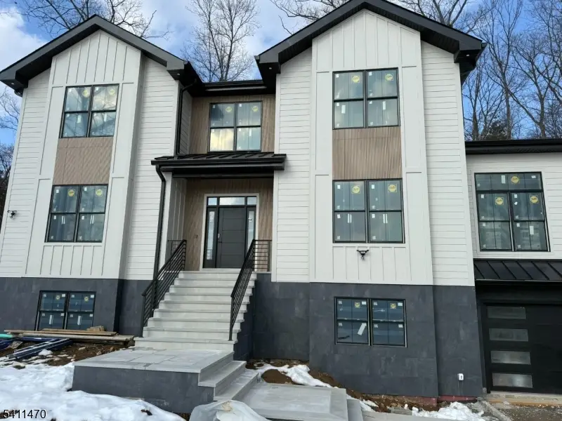 24 Peterson Rd, Wayne, NJ 07470 - #2