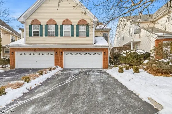 31 Gannett Ct, Wayne Twp., NJ 07470