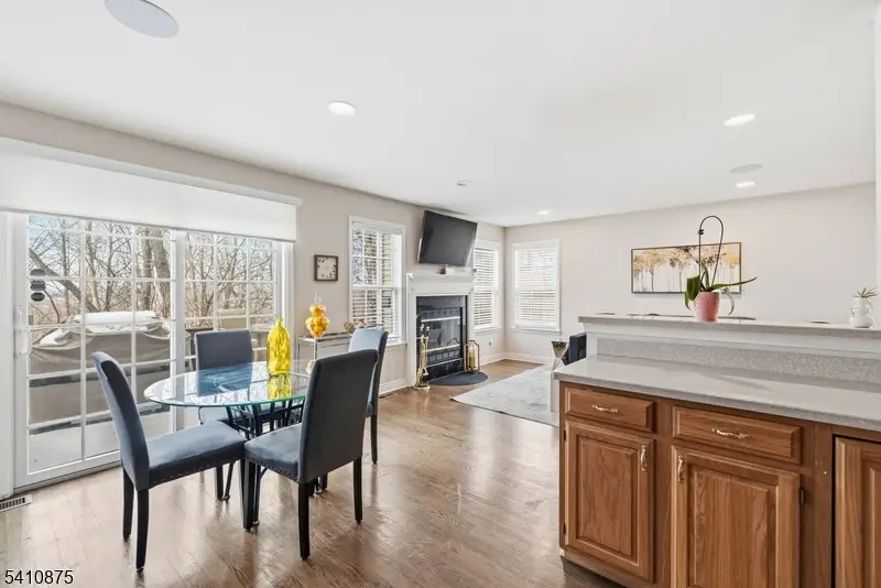 31 Gannett Ct, Wayne, NJ 07470 - #2