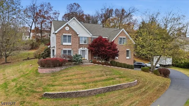 13 Old Schoolhouse Rd, Bethlehem, NJ 08802 - #3