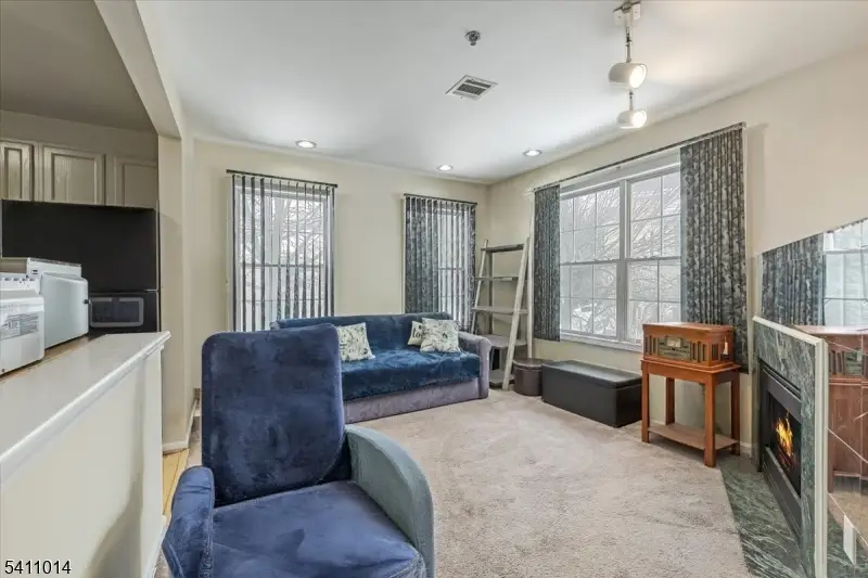 240 Cambridge Ct, Clifton, NJ 07014 - #3