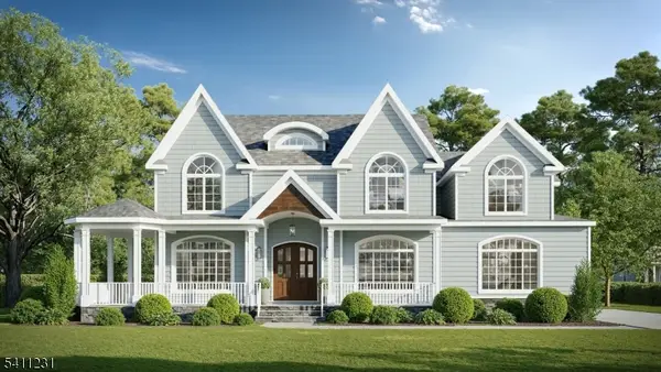 54 Faulkner Dr, Westfield Town, NJ 07090