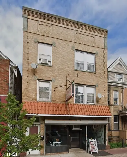 531 Elizabeth Ave, Elizabeth City, NJ 07206