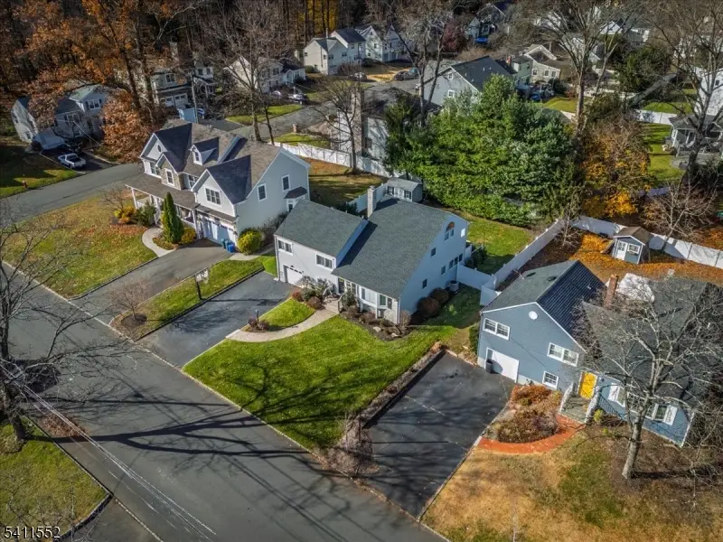 22 S Wickom Dr, Westfield, NJ 07090 - #1