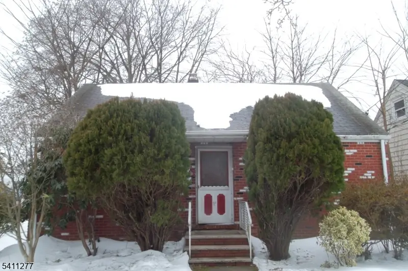 147 Martin Ave, Clifton, NJ 07012 - #1