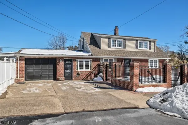 15 Furrey Pl Cv, Paterson City, NJ 07522