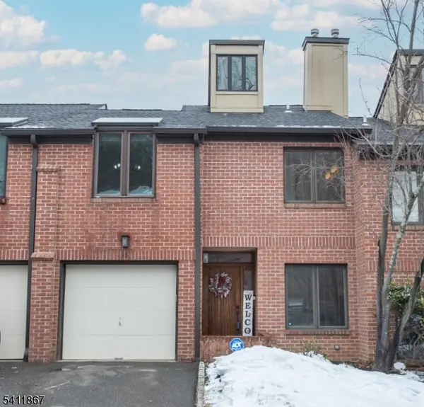 15 Stepping Ridge, North Caldwell Boro, NJ 07006