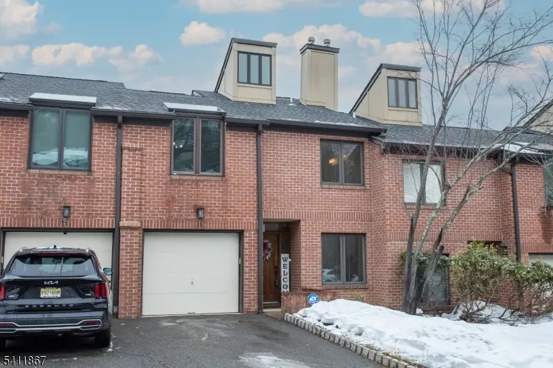 15 Stepping Ridge, North Caldwell, NJ 07006 - #2