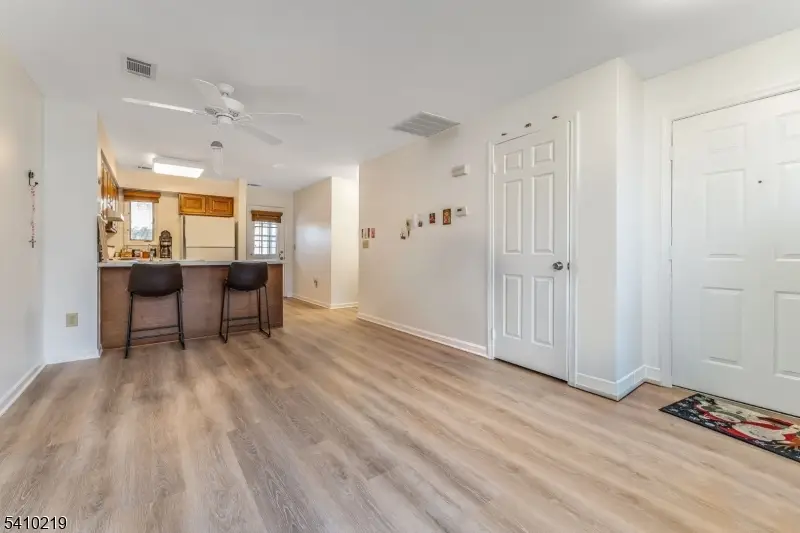 7 Westchester Ter, Clinton, NJ 08801 - #3