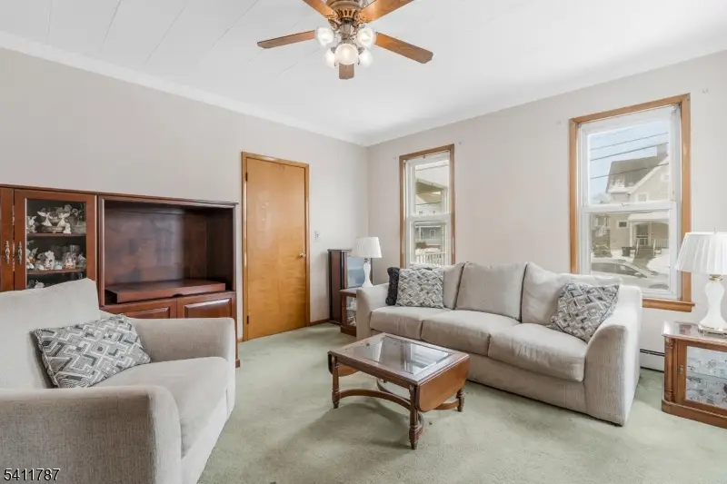 17 Grandview Ave, North Plainfield, NJ 07060 - #3