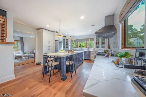 25 Division Ave, New Providence Boro, NJ 07901