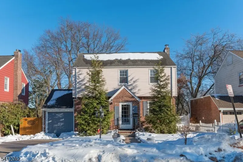 365 Rockledge Pl, Teaneck, NJ 07666 - #1