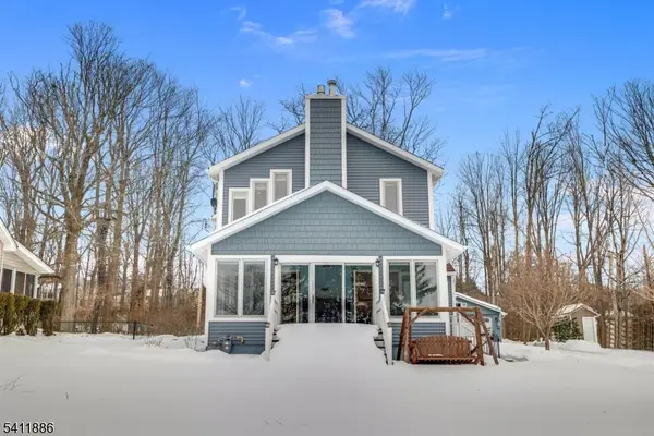 38 Silver Springs Dr, Roxbury Twp., NJ 07850