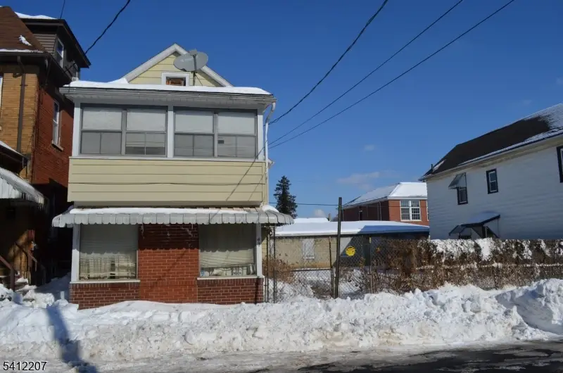 47 Lewis St, Phillipsburg, NJ 08865 - #1