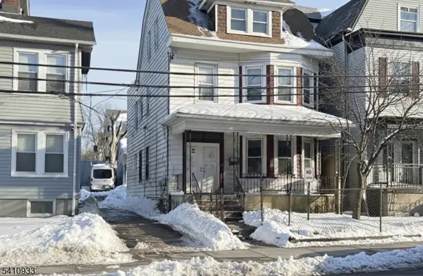 922 Grove St, Irvington Twp., NJ 07111