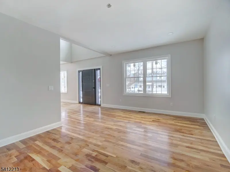 735 Vernon Ave, Kenilworth, NJ 07033 - #2