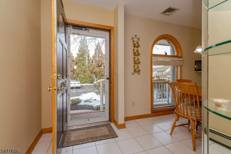 675 Raritan Rd #12, Clark, NJ 07066 - #2