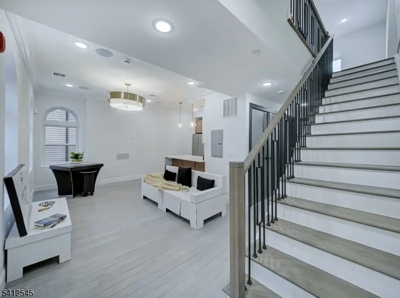 133 Clifton Pl #2, Jersey City, NJ 07304 - #2