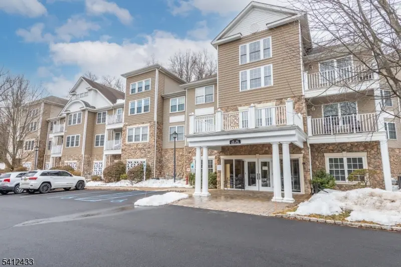 1104 Peer Pl, Denville, NJ 07834 - #1