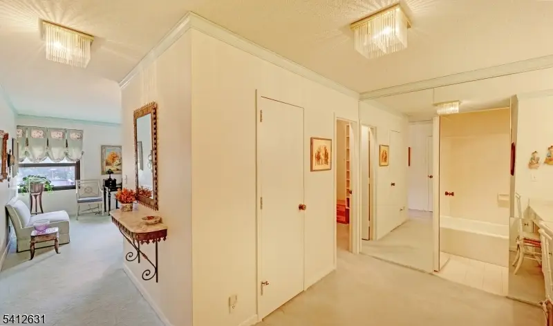 2 Claridge Dr. 2hw, Verona, NJ 07044 - #1