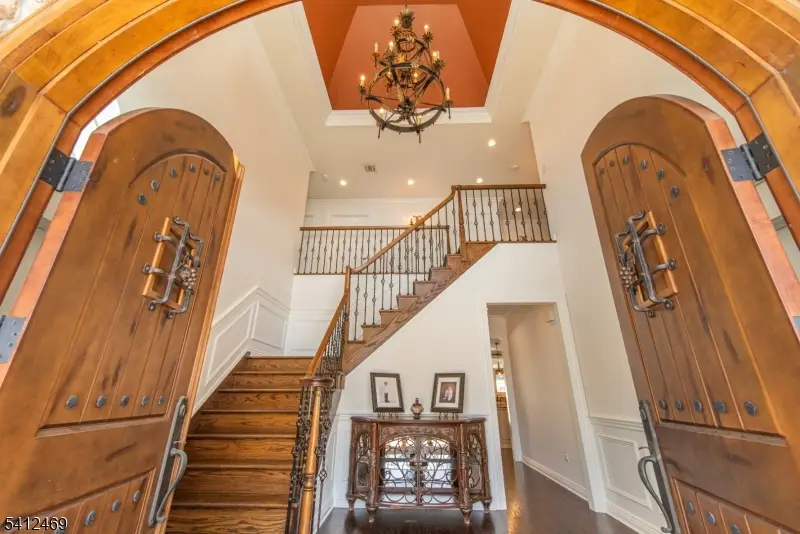 36 Sandy Hill Rd, Chatham, NJ 07928 - #3