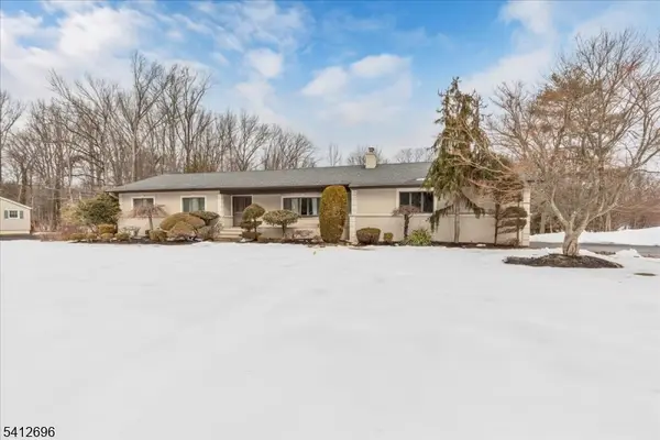 1995 Winding Brook Way, Scotch Plains Twp., NJ 07076