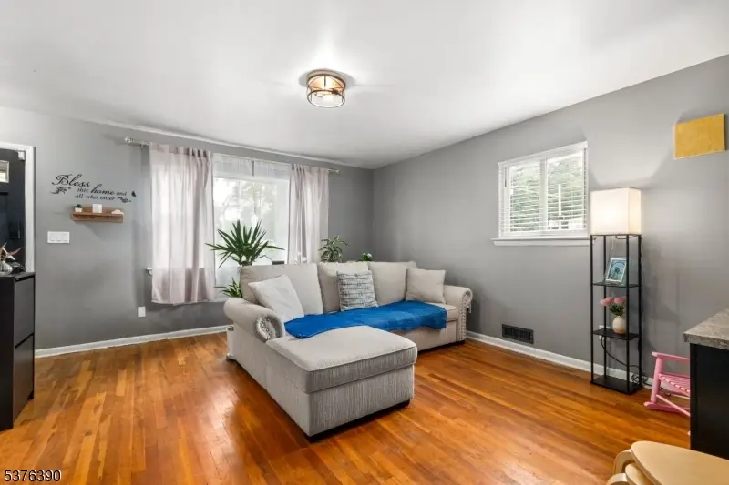 401 White St, City Of Orange, NJ 07050 - #3