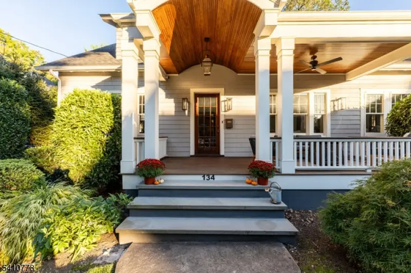 134 Maplewood Ave, Maplewood, NJ 07040 - #2