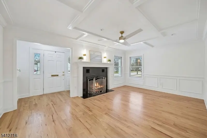 6 Colony Drive, North Caldwell, NJ 07006 - #3