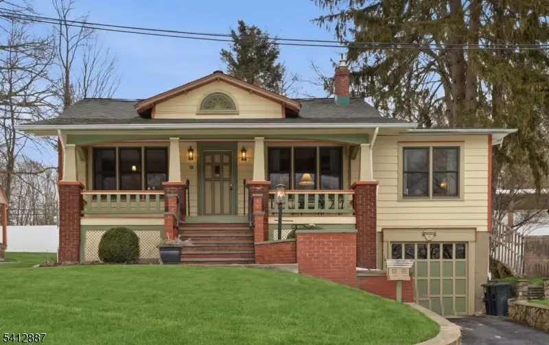 10 Hilltop Trl, Lake Mohawk, NJ 07871 - #1