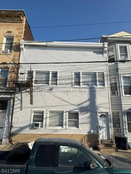 191 1st Ave, Newark, NJ 07107 - #1