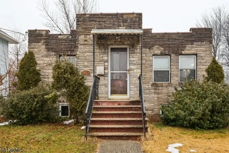 1869 Lennington St, Rahway, NJ 07065 - #1