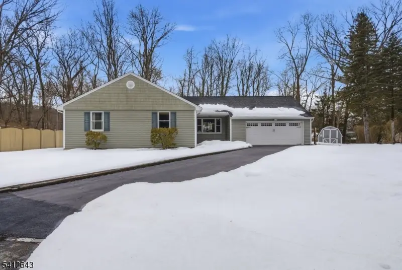 1 Colonial Road, Lake Telemark, NJ 07866 - #1