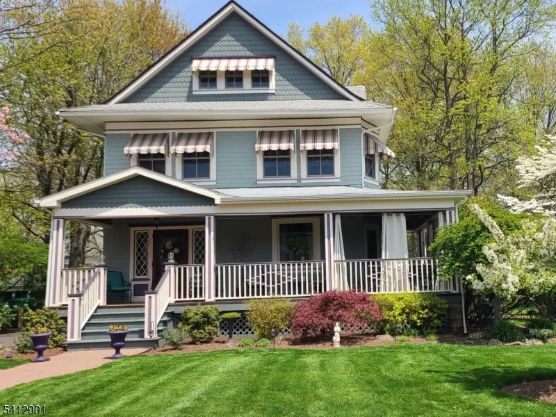 733 Summit Ave, Westfield, NJ 07090 - #1