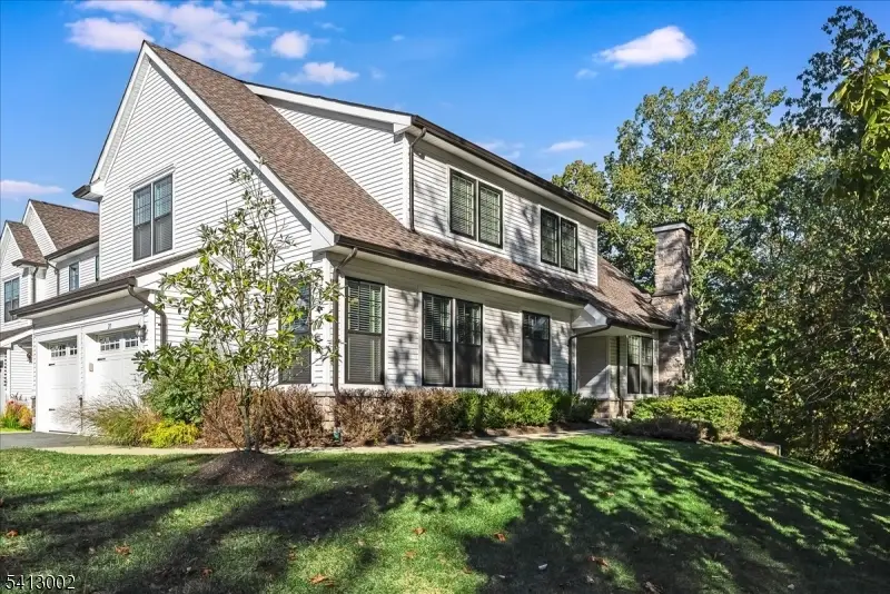 27 Bellflower Ct, Panther Valley, NJ 07882 - #1