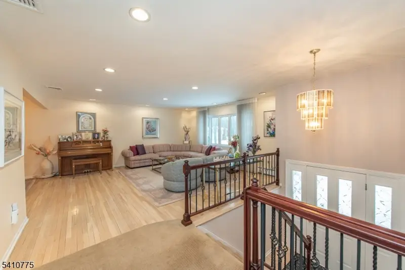 15 Alba Pl, Parsippany, NJ 07054 - #3