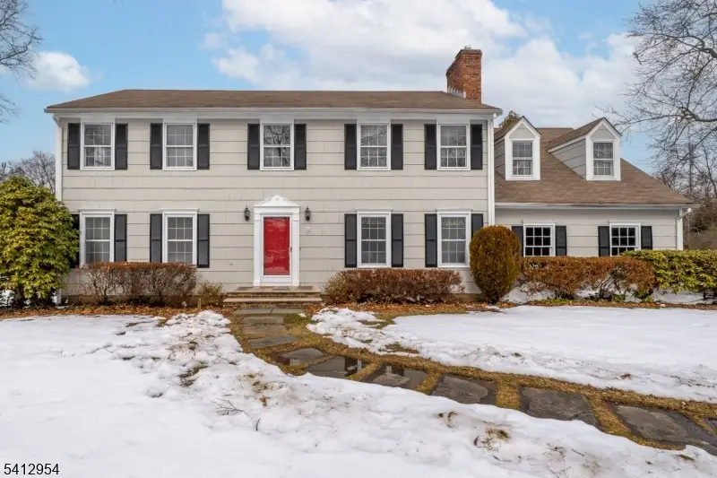 15 Alison Ct, New Providence, NJ 07974 - #2