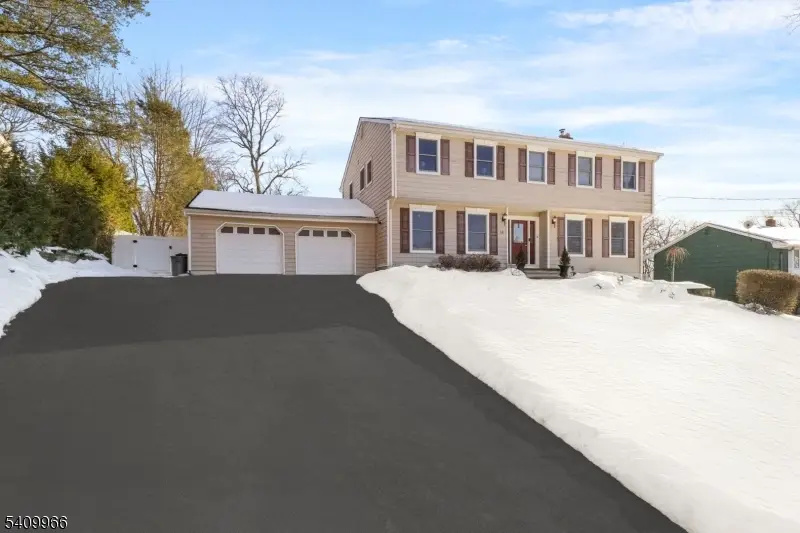 10 Stuart Ct, Pine Brook, NJ 07058 - #3