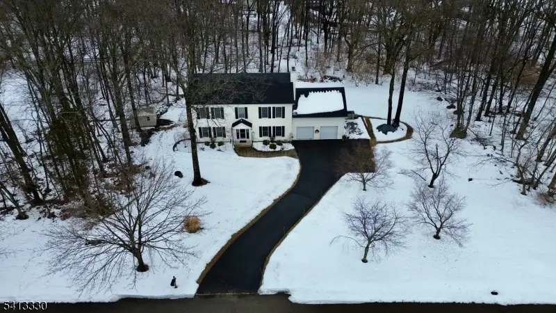 19 Midland Dr, Liberty, NJ 07838 - #3