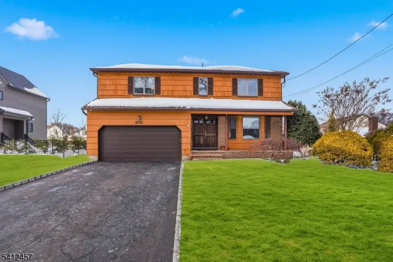 301 Denman Rd, Cranford, NJ 07016 - #1