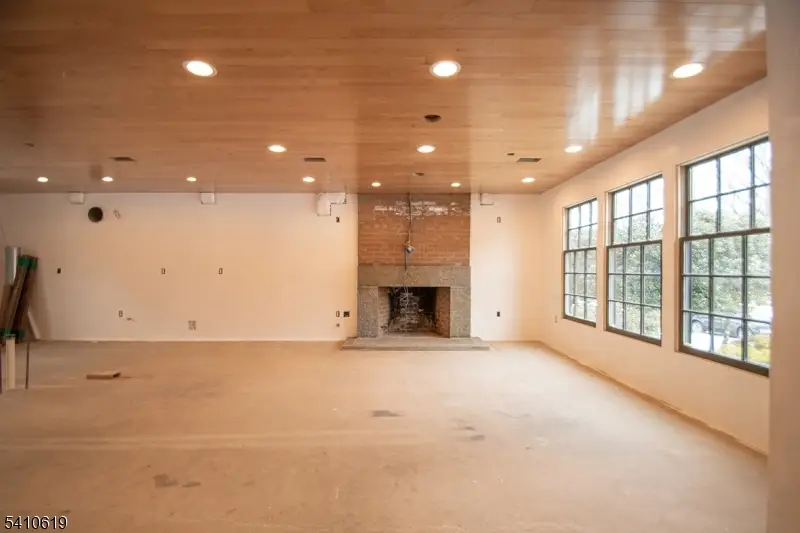 105 Larned Rd, Summit, NJ 07901 - #3