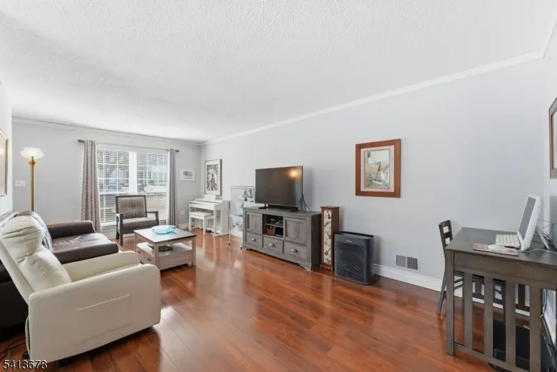 109 Edward Dr, Franklin Park, NJ 08823 - #3