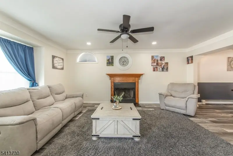 17 Village Dr, Hamburg, NJ 07419 - #3