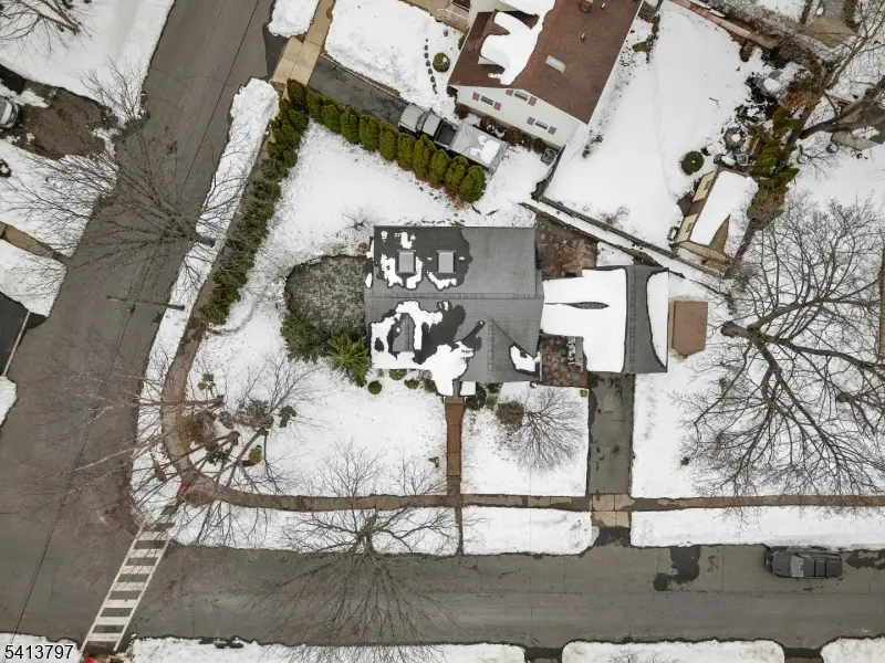 93 Bromley Pl, Nutley, NJ 07110 - #2