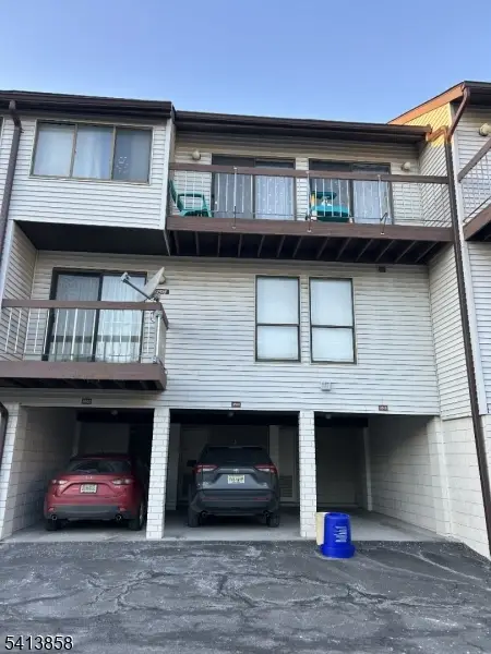 3519 Richmond Ct, Hillsborough, NJ 08844 - #2