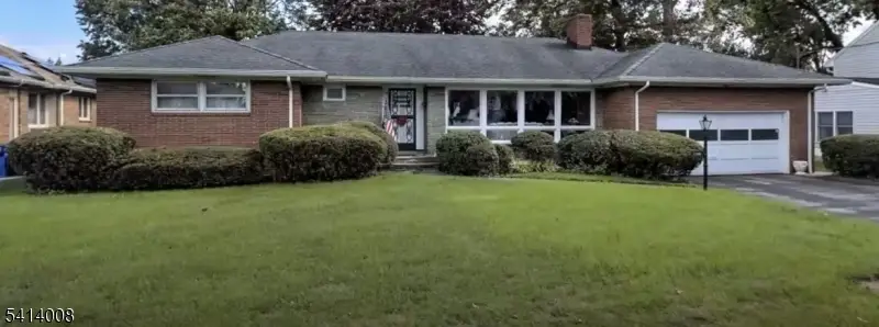 1105 Georgian Dr, Linden, NJ 07036 - #1